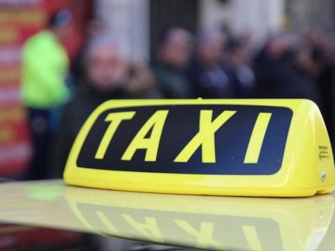 Σφοδρές αντιδράσεις από τους ταξιτζήδες